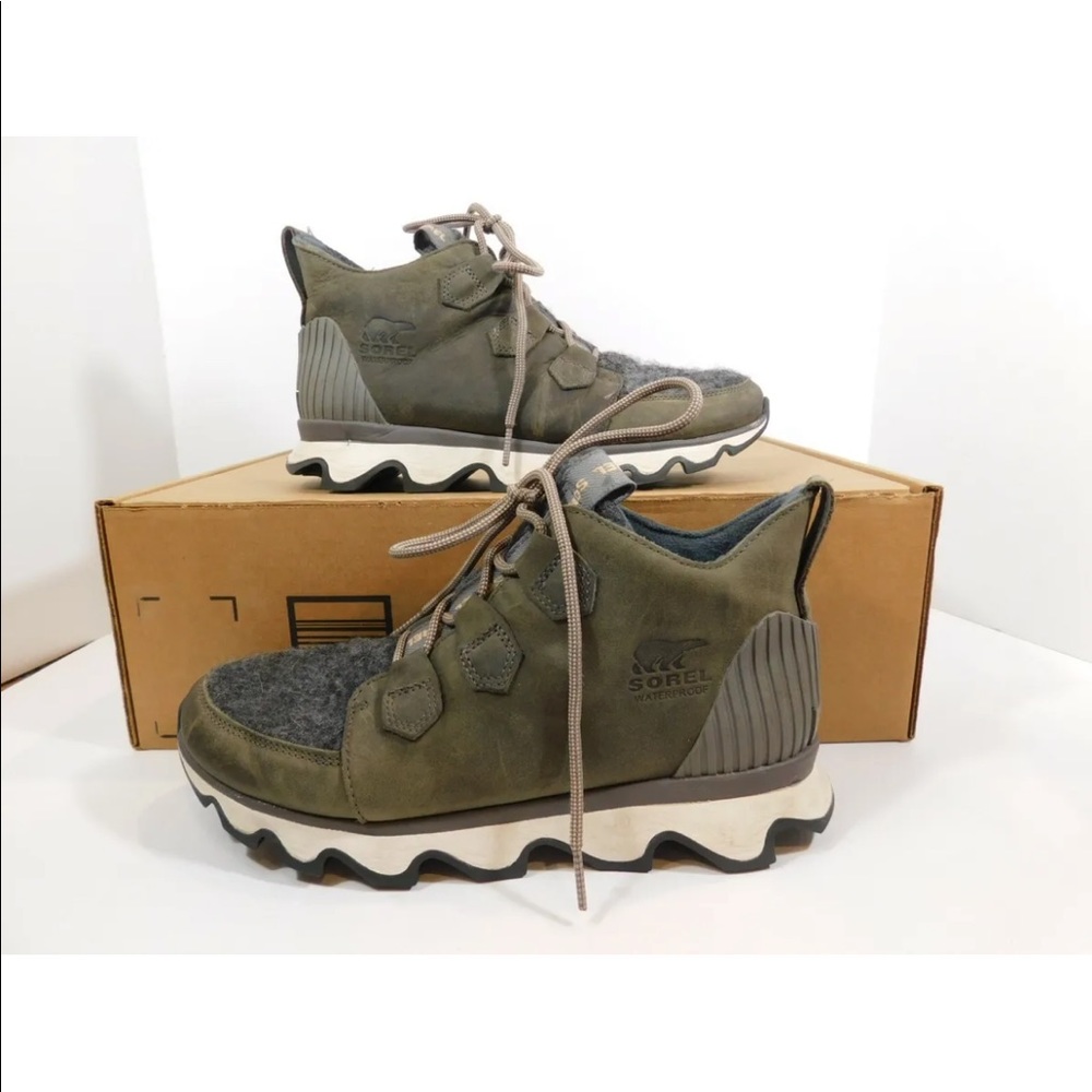Sorel Kinetic Caribou Boots Quarry Grey, size 9